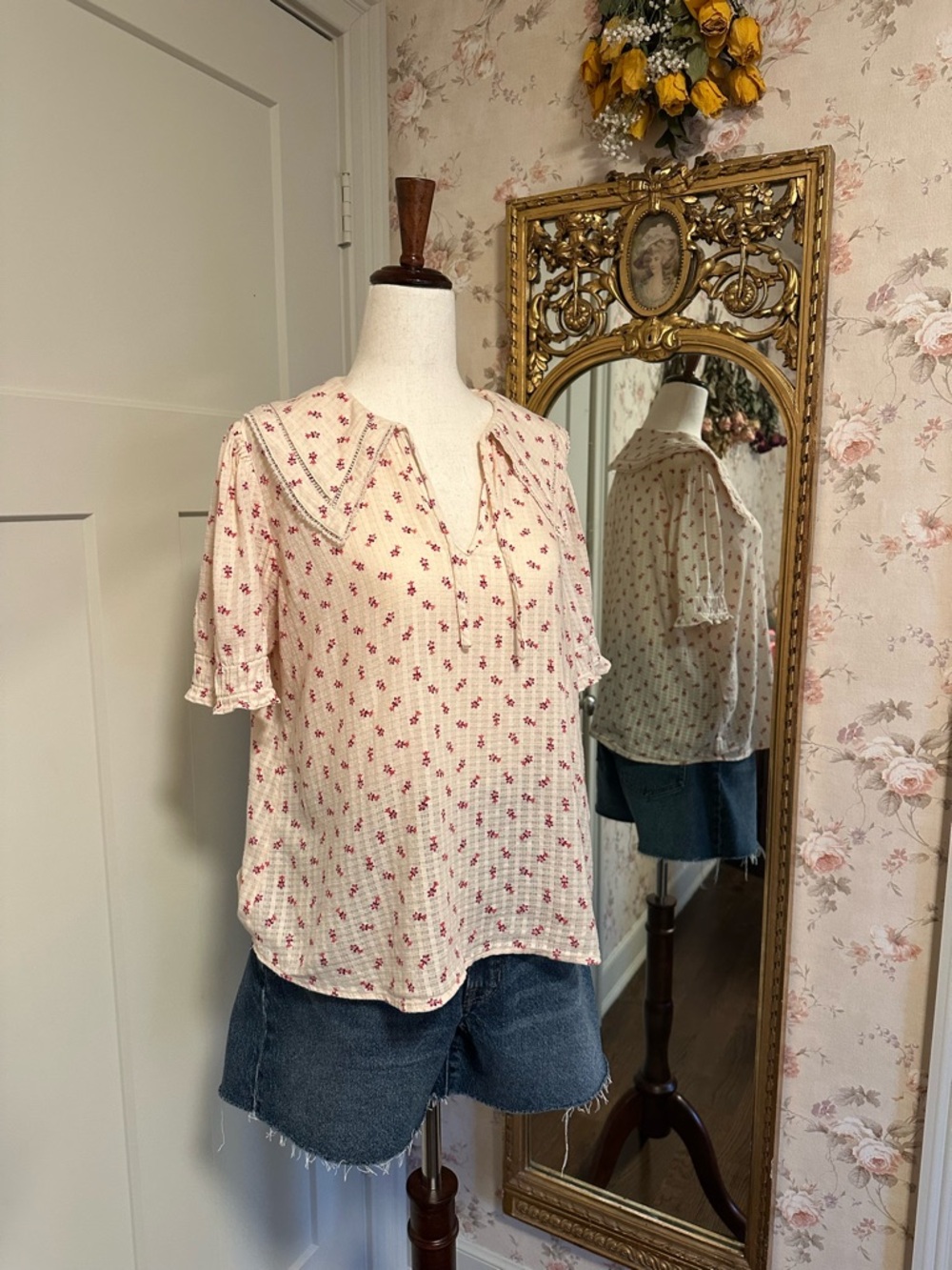 ba&sh Cream Blouse with Red Floral Print and Peter Pan Collar - Picture 4 of 14